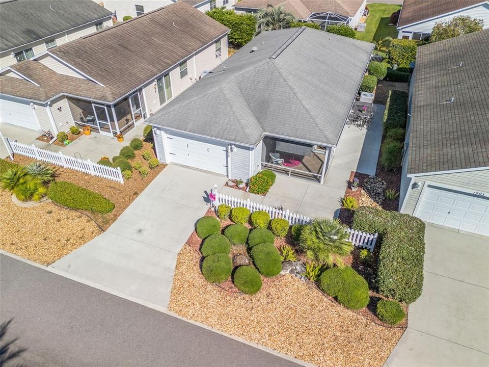 En Venta: $299,900 (2 camas, 2 baños, 1156 Pies cuadrados)