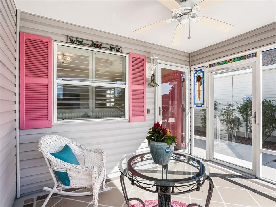 En Venta: $299,900 (2 camas, 2 baños, 1156 Pies cuadrados)