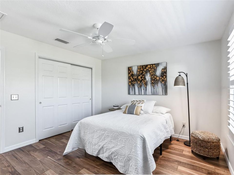 En Venta: $299,900 (2 camas, 2 baños, 1156 Pies cuadrados)