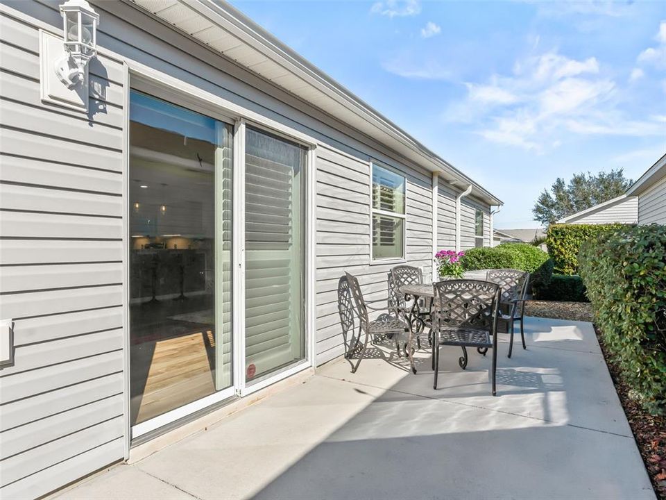 En Venta: $299,900 (2 camas, 2 baños, 1156 Pies cuadrados)