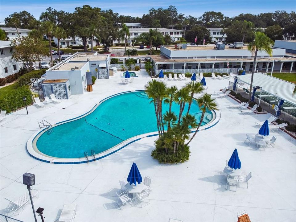 Active With Contract: $85,000 (2 beds, 2 baths, 912 Square Feet)