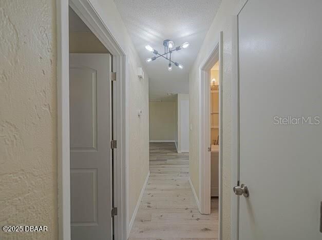 待售: $269,900 (2 贝兹, 2 浴室, 1018 平方英尺)