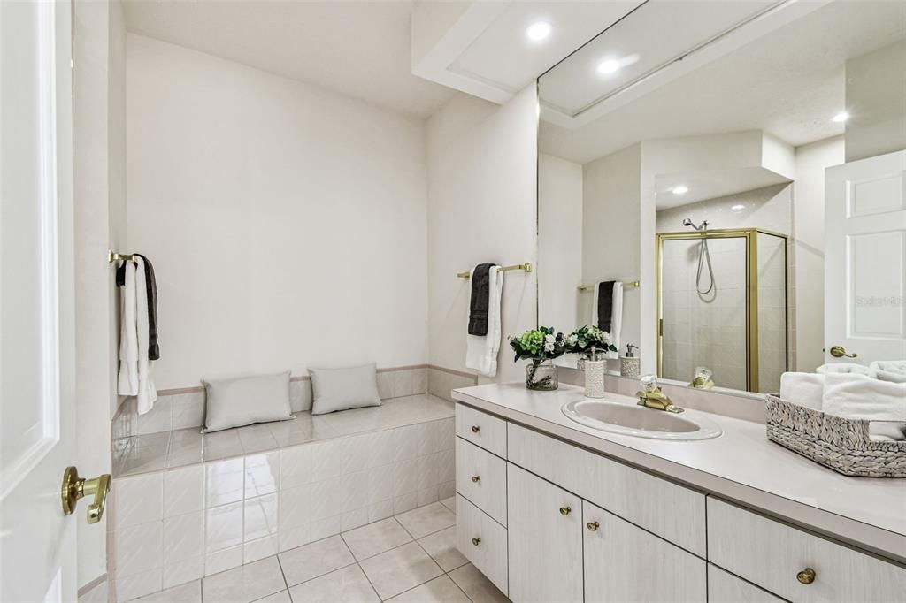 For Sale: $2,500,000 (4 beds, 3 baths, 4579 Square Feet)