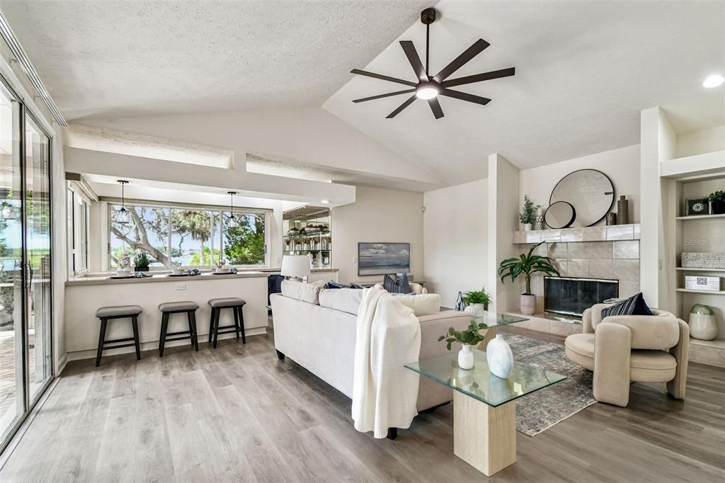 For Sale: $2,500,000 (4 beds, 3 baths, 4579 Square Feet)