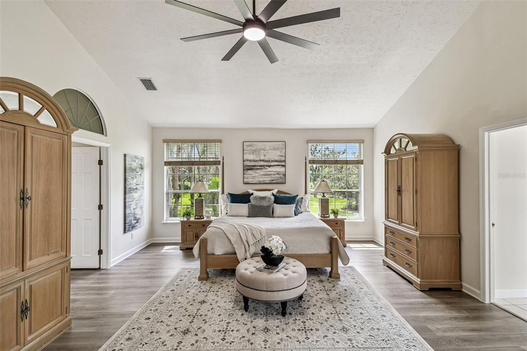 For Sale: $2,500,000 (4 beds, 3 baths, 4579 Square Feet)