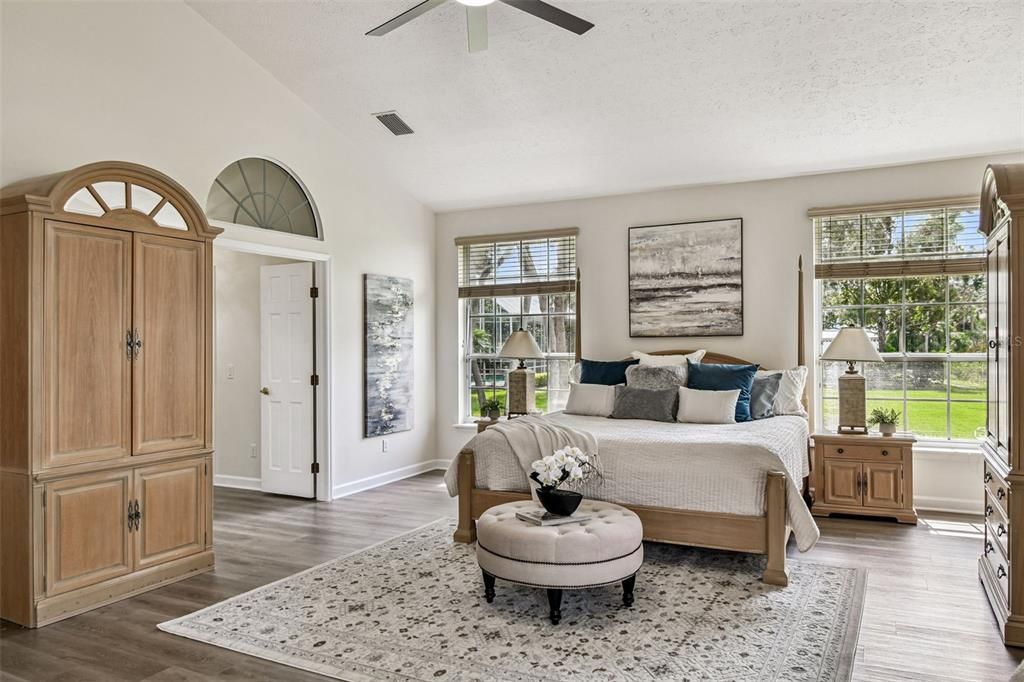 For Sale: $2,500,000 (4 beds, 3 baths, 4579 Square Feet)