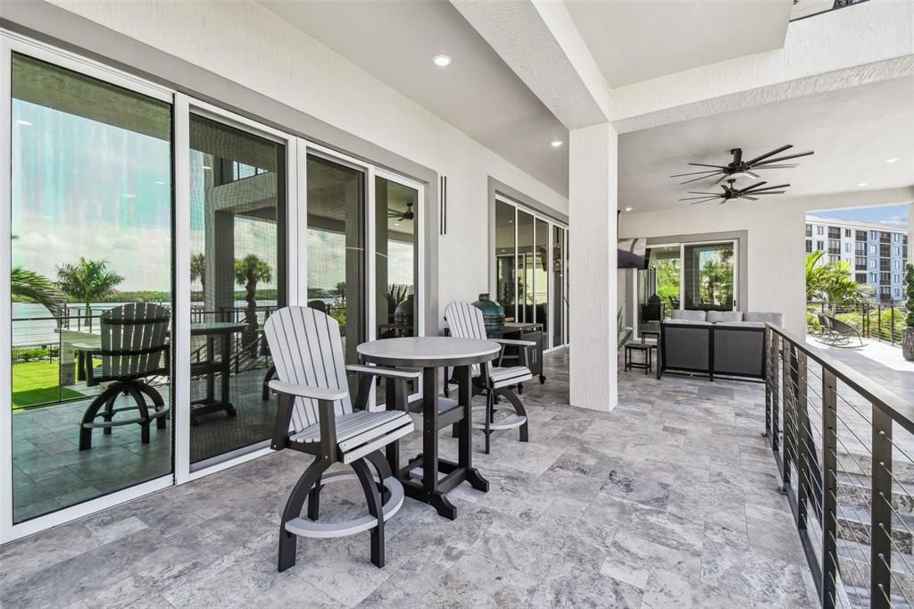 На продажу: $6,300,000 (6 спален, 5 ванн, 6646 Квадратных фут)