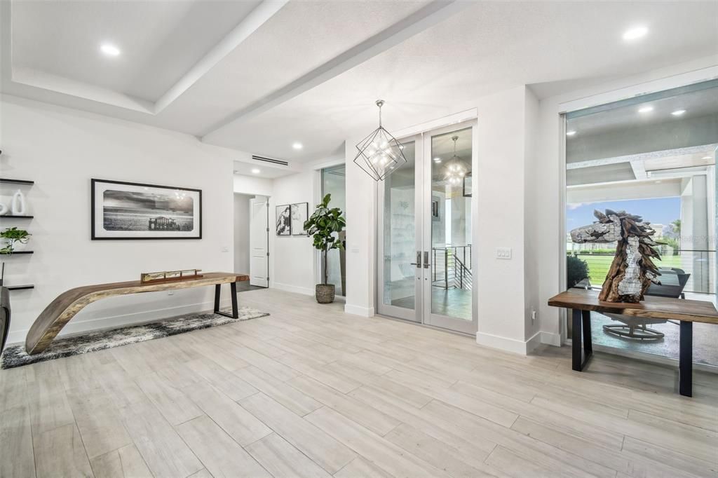 На продажу: $6,300,000 (6 спален, 5 ванн, 6646 Квадратных фут)