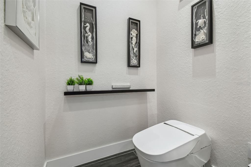 На продажу: $6,300,000 (6 спален, 5 ванн, 6646 Квадратных фут)