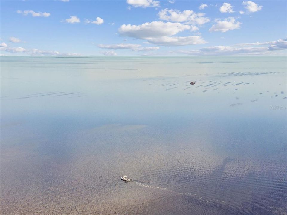 На продажу: $6,300,000 (6 спален, 5 ванн, 6646 Квадратных фут)