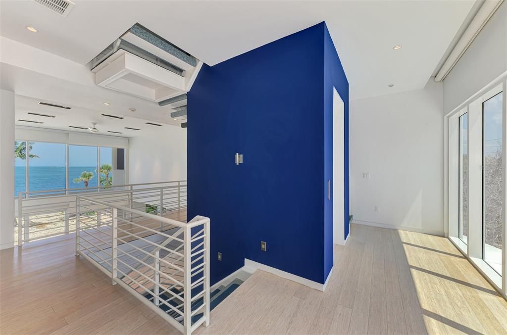 待售: $5,395,000 (4 贝兹, 4 浴室, 4584 平方英尺)