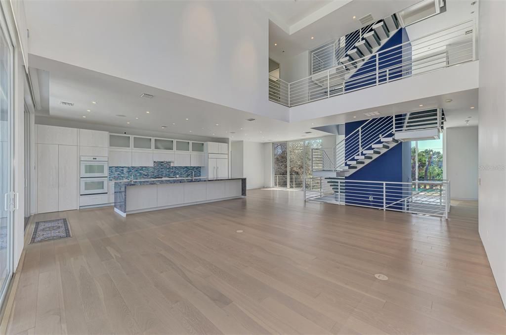 待售: $5,395,000 (4 贝兹, 4 浴室, 4584 平方英尺)