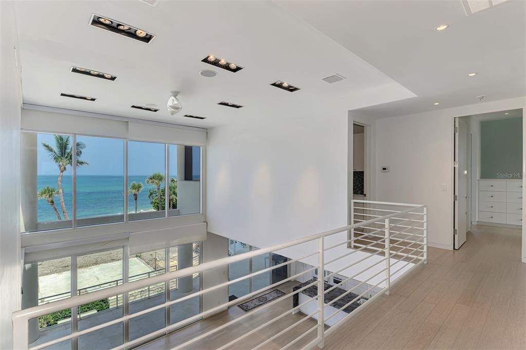 待售: $5,395,000 (4 贝兹, 4 浴室, 4584 平方英尺)