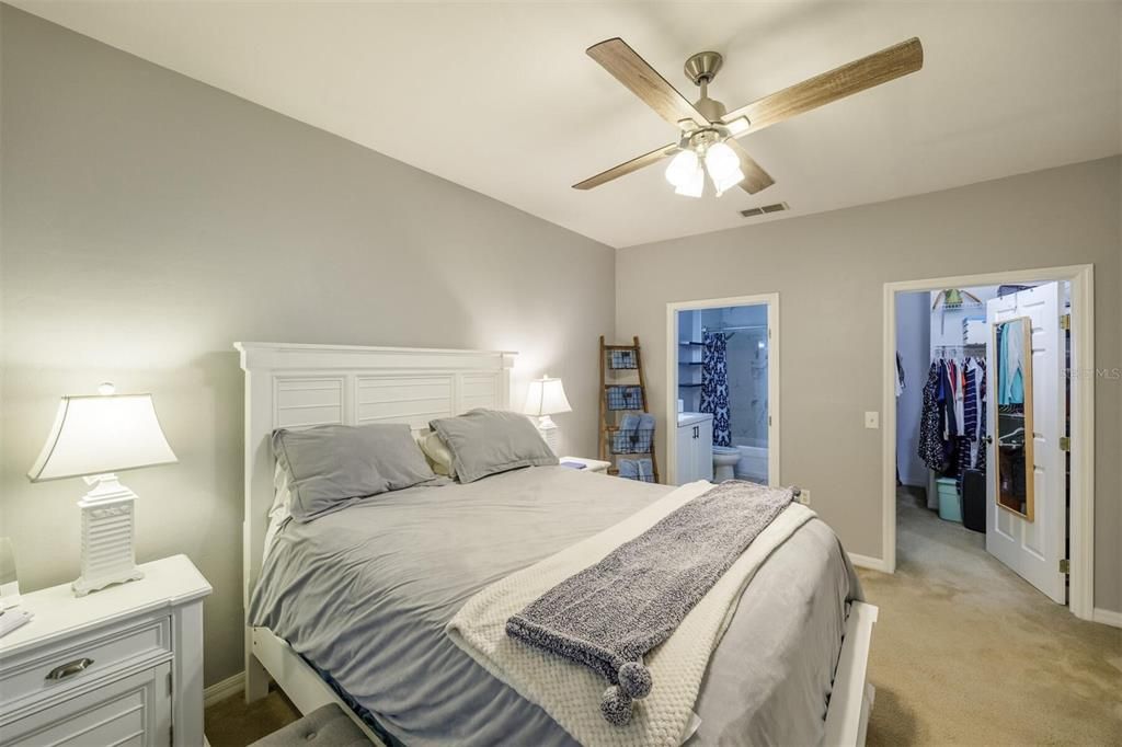 待售: $247,000 (3 贝兹, 2 浴室, 1650 平方英尺)