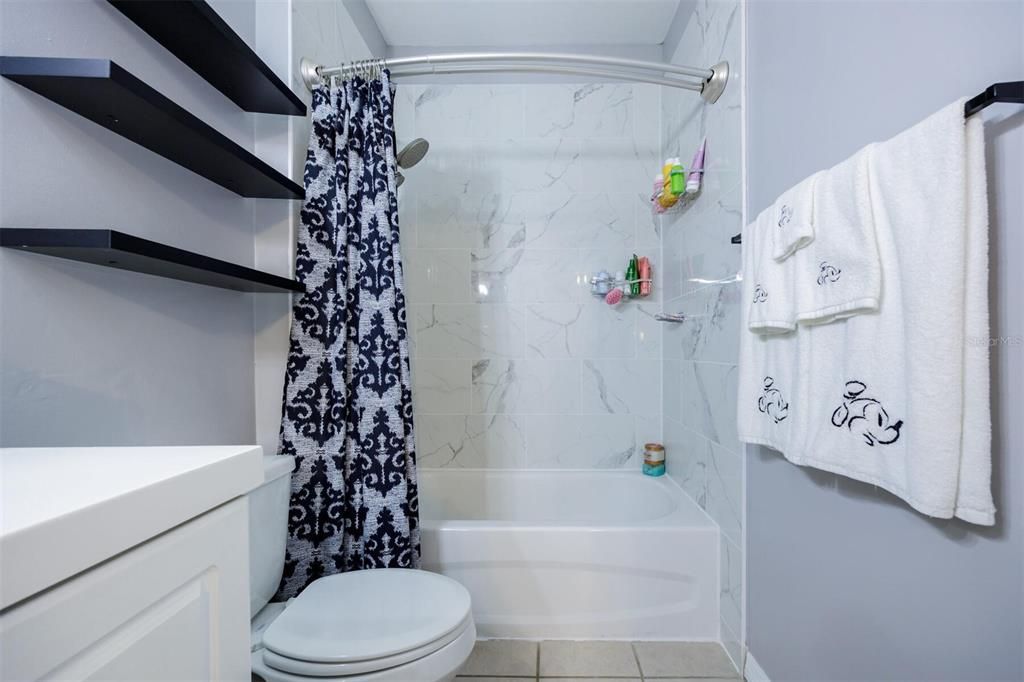 待售: $247,000 (3 贝兹, 2 浴室, 1650 平方英尺)