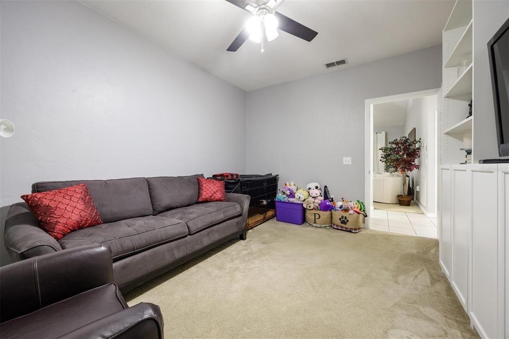 待售: $247,000 (3 贝兹, 2 浴室, 1650 平方英尺)