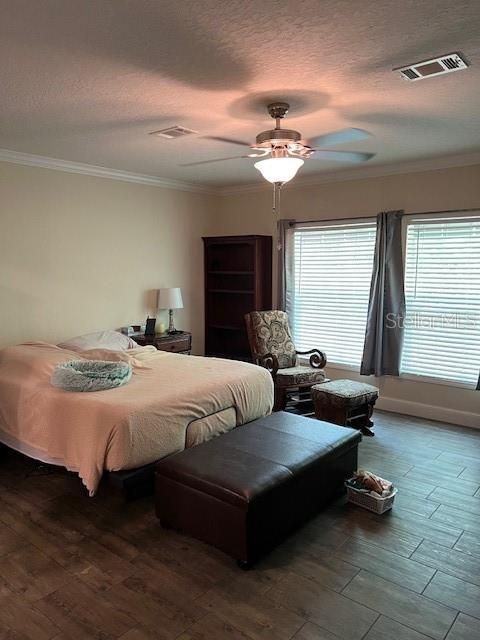 На продажу: $239,000 (3 спален, 2 ванн, 1910 Квадратных фут)