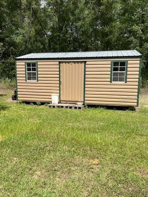 На продажу: $239,000 (3 спален, 2 ванн, 1910 Квадратных фут)