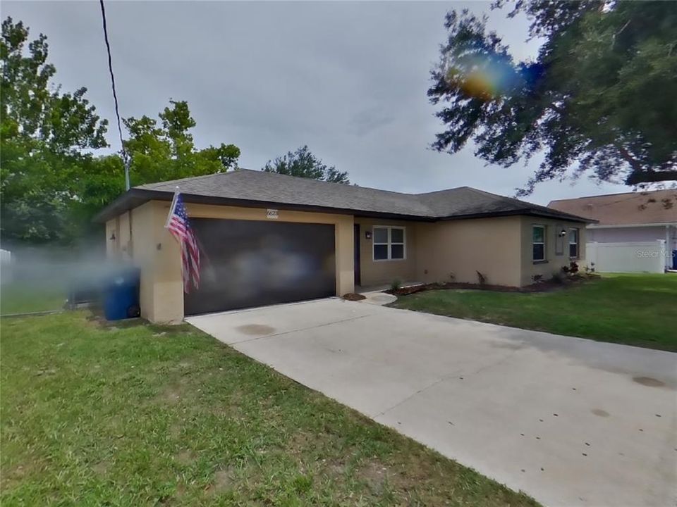 Recently Rented: $1,689 (3 beds, 2 baths, 1110 Square Feet)