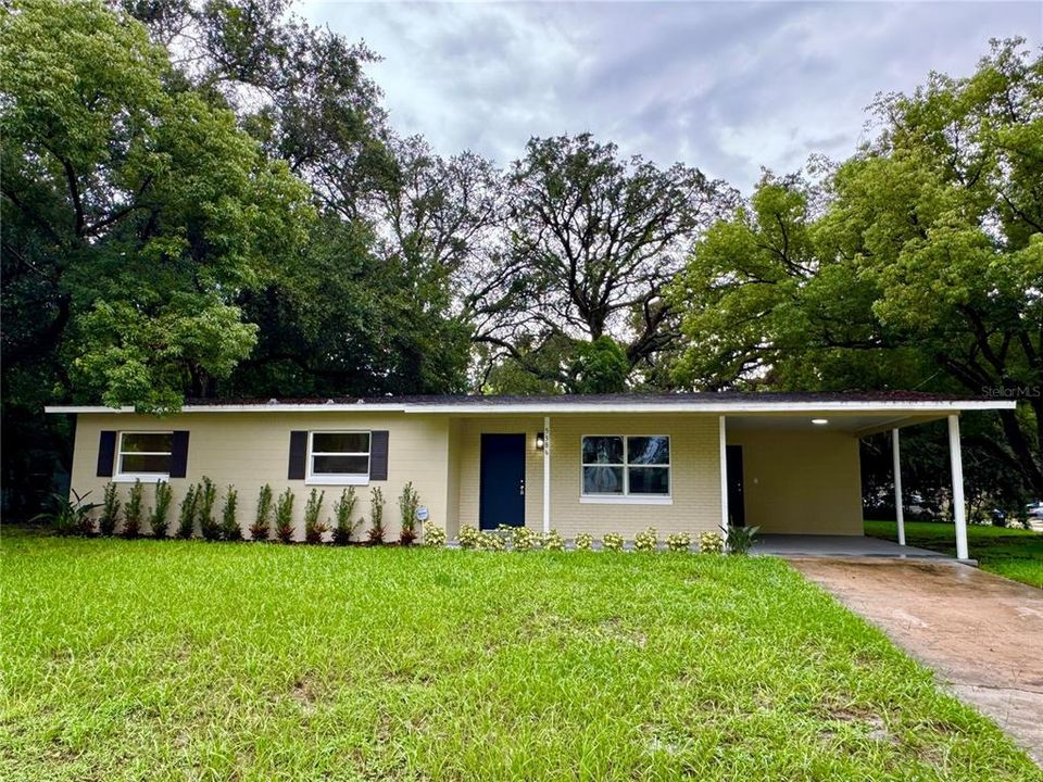 最近售出: $299,990 (3 贝兹, 2 浴室, 1119 平方英尺)