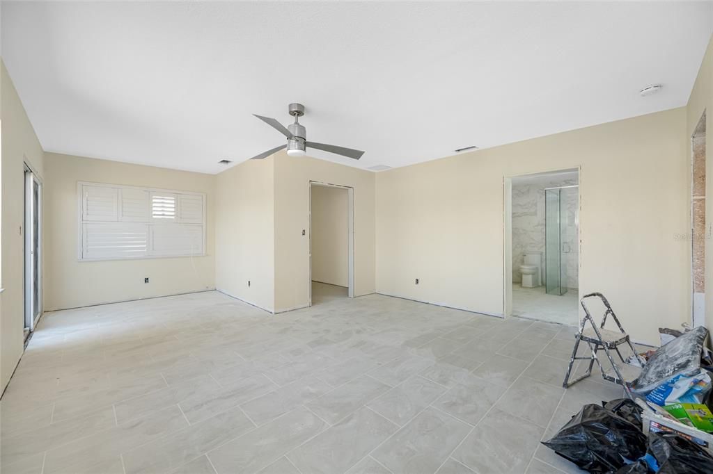 Active With Contract: $1,050,000 (3 beds, 2 baths, 2151 Square Feet)