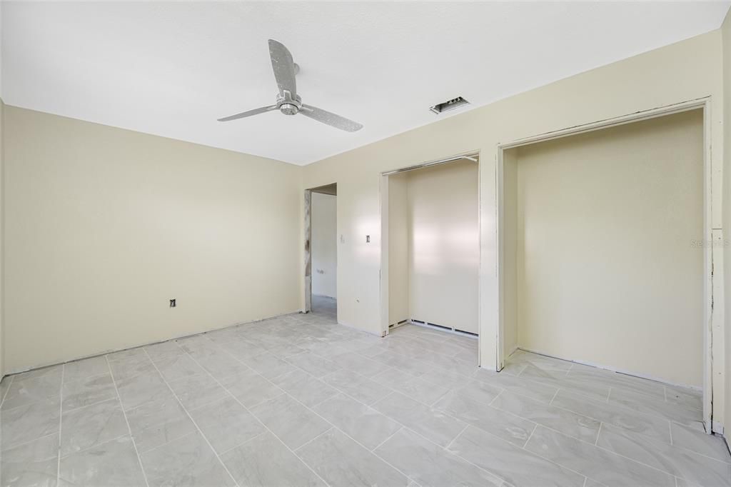 Active With Contract: $1,050,000 (3 beds, 2 baths, 2151 Square Feet)