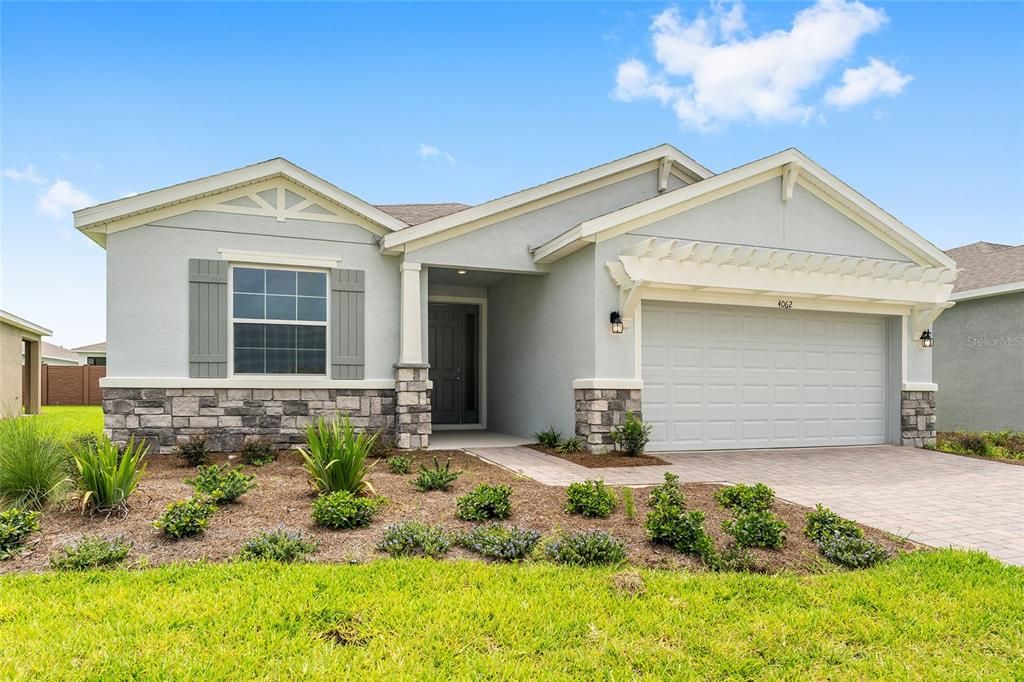 Active With Contract: $2,700 (3 beds, 2 baths, 1857 Square Feet)