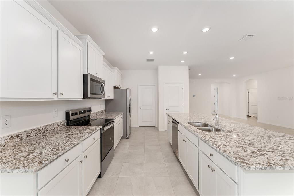 Active With Contract: $2,700 (3 beds, 2 baths, 1857 Square Feet)