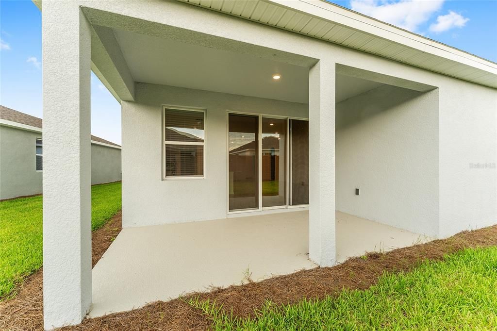 Active With Contract: $2,700 (3 beds, 2 baths, 1857 Square Feet)