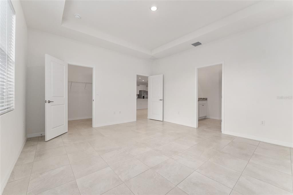 Active With Contract: $2,700 (3 beds, 2 baths, 1857 Square Feet)