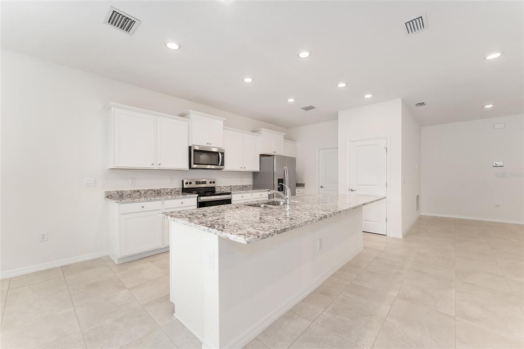 Active With Contract: $2,700 (3 beds, 2 baths, 1857 Square Feet)