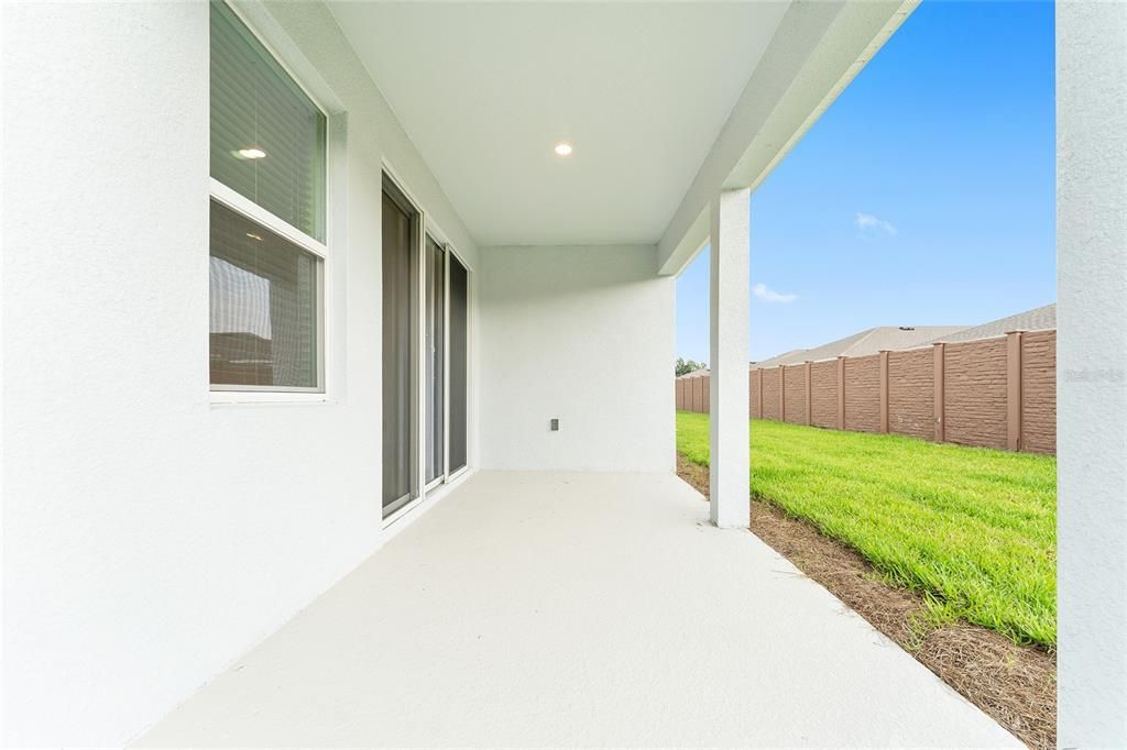 Active With Contract: $2,700 (3 beds, 2 baths, 1857 Square Feet)