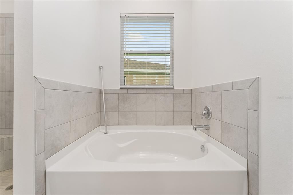 Active With Contract: $2,700 (3 beds, 2 baths, 1857 Square Feet)