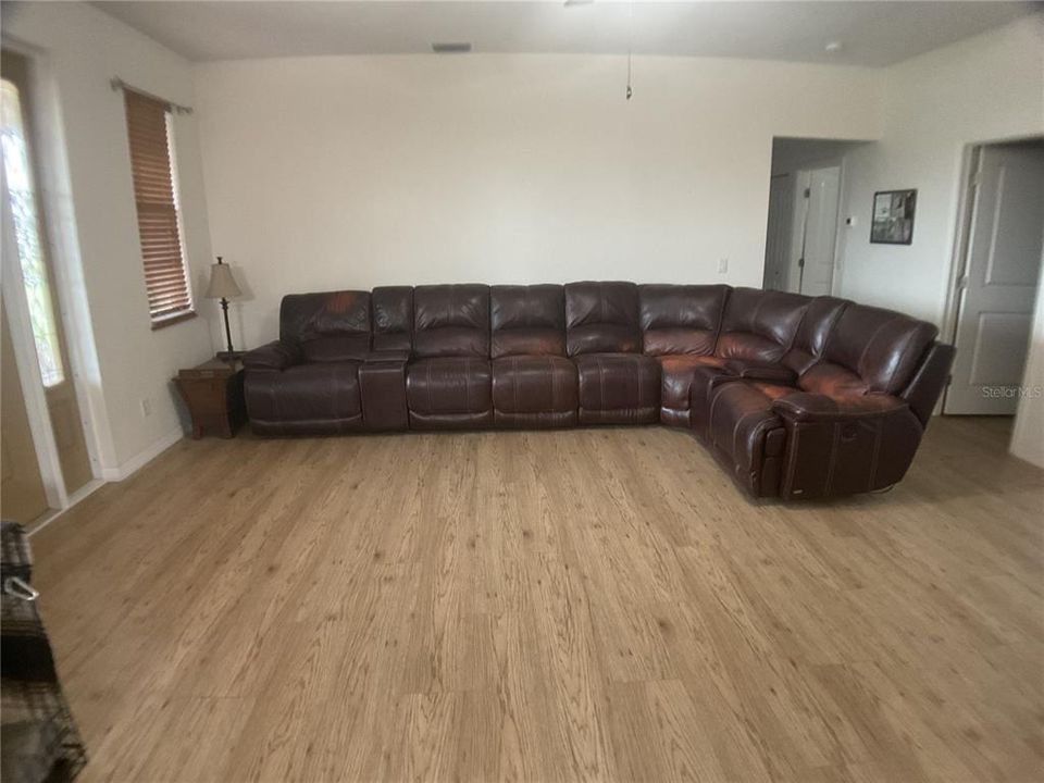 待售: $699,000 (3 贝兹, 2 浴室, 1740 平方英尺)