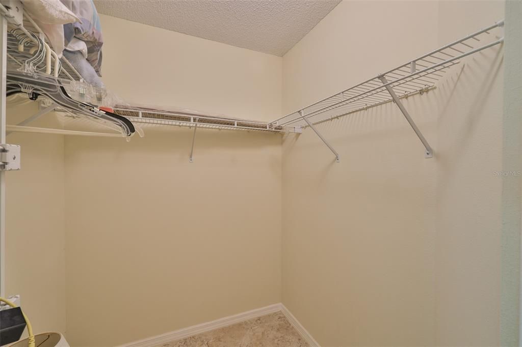 На продажу: $209,900 (2 спален, 2 ванн, 1205 Квадратных фут)