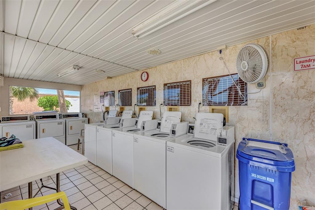 待售: $75,000 (1 贝兹, 1 浴室, 479 平方英尺)