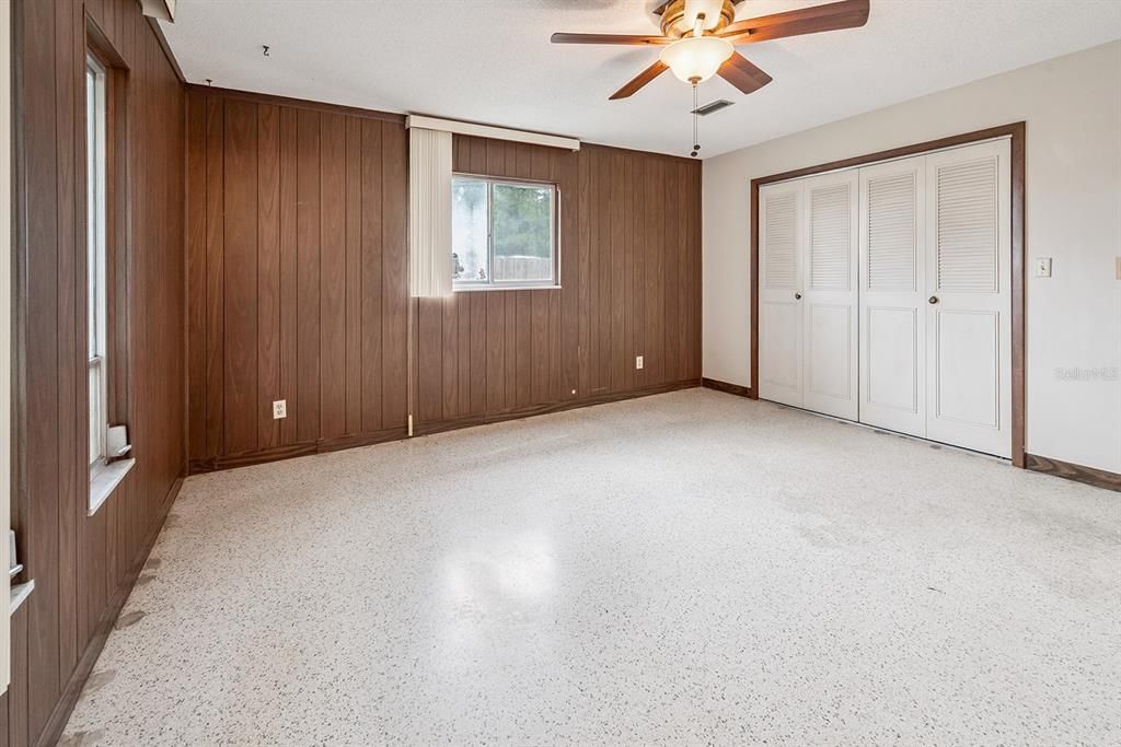 En Venta: $399,000 (3 camas, 2 baños, 1692 Pies cuadrados)