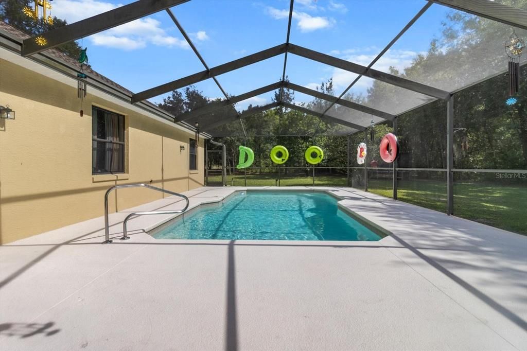 Active With Contract: $528,900 (6 beds, 4 baths, 2831 Square Feet)