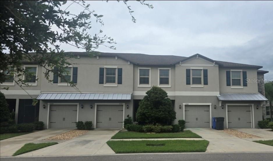 Vendido Recientemente: $254,900 (3 camas, 2 baños, 1701 Pies cuadrados)