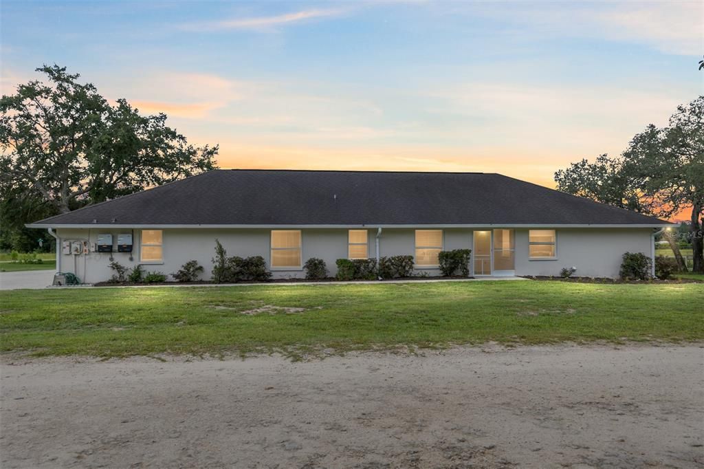 Recently Sold: $495,000 (4 beds, 3 baths, 2428 Square Feet)