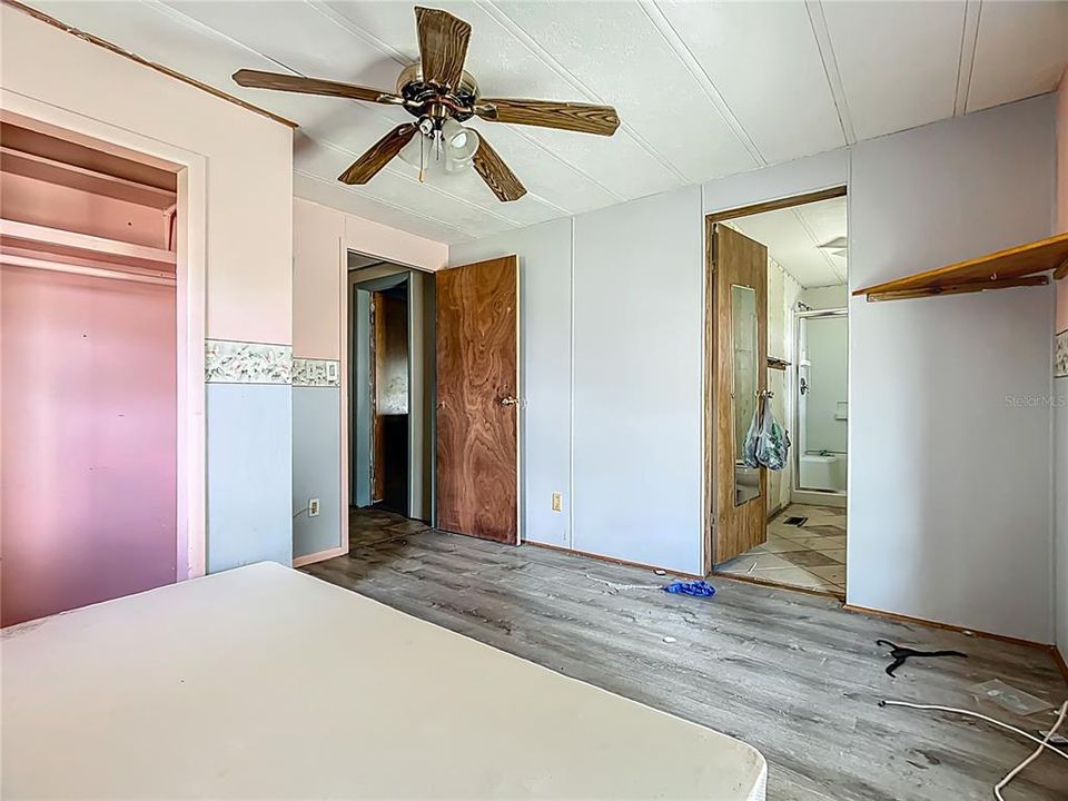 待售: $190,000 (3 贝兹, 2 浴室, 1248 平方英尺)