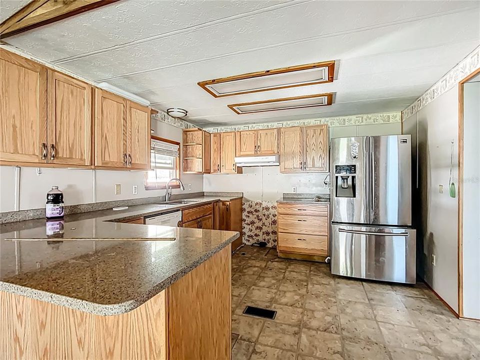 待售: $190,000 (3 贝兹, 2 浴室, 1248 平方英尺)