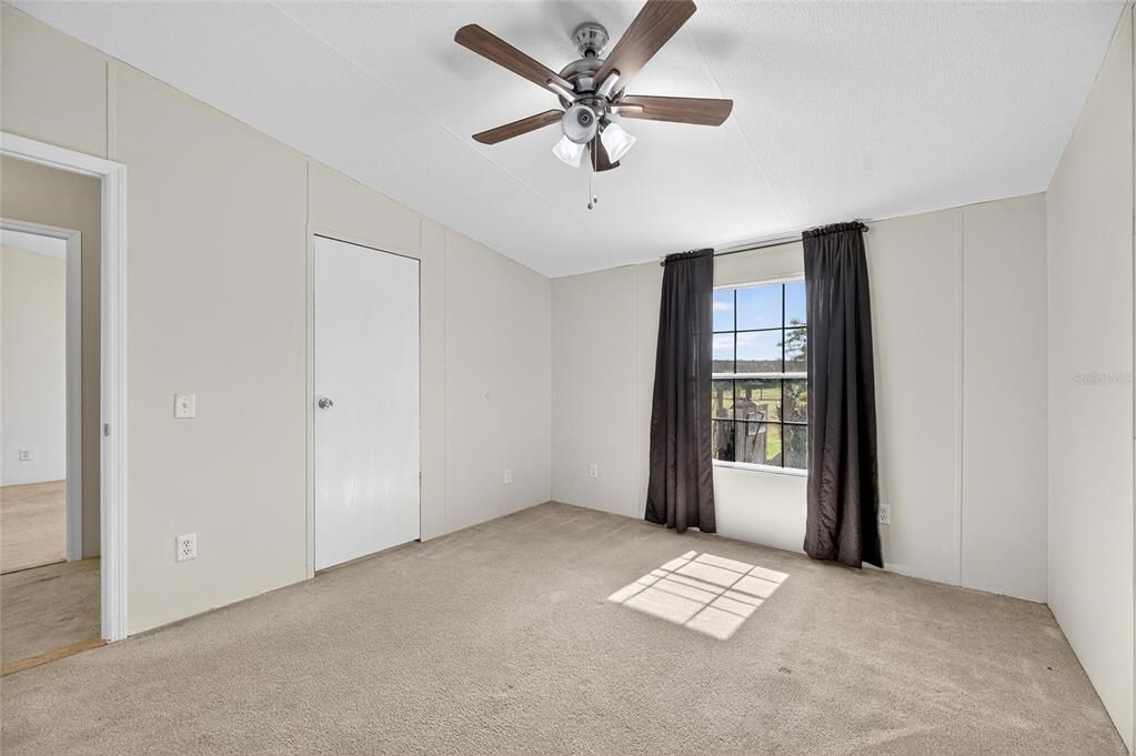 待售: $664,900 (4 贝兹, 2 浴室, 2052 平方英尺)