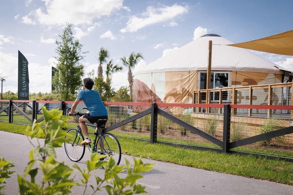 Под контрактом: $464,990 (3 спален, 2 ванн, 1626 Квадратных фут)