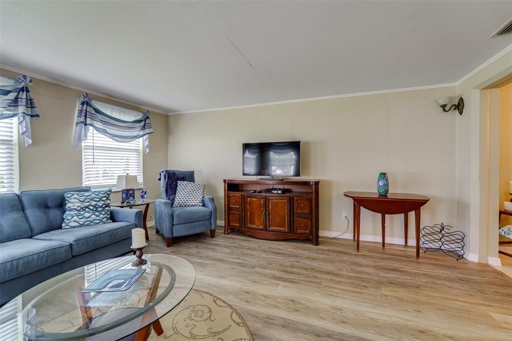 Activo con contrato: $259,000 (2 camas, 2 baños, 1122 Pies cuadrados)