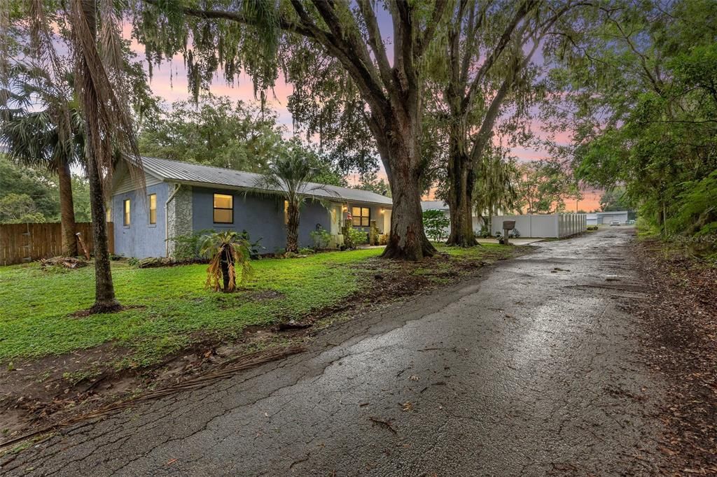 На продажу: $254,000 (3 спален, 2 ванн, 1928 Квадратных фут)