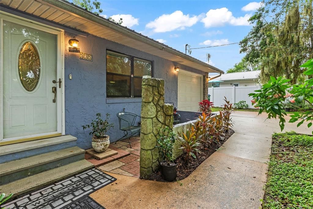 На продажу: $254,000 (3 спален, 2 ванн, 1928 Квадратных фут)