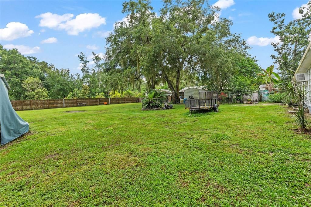 На продажу: $254,000 (3 спален, 2 ванн, 1928 Квадратных фут)