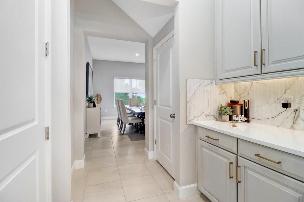 For Sale: $1,499,900 (5 beds, 3 baths, 4181 Square Feet)