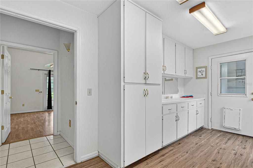 待售: $485,000 (3 贝兹, 2 浴室, 2393 平方英尺)